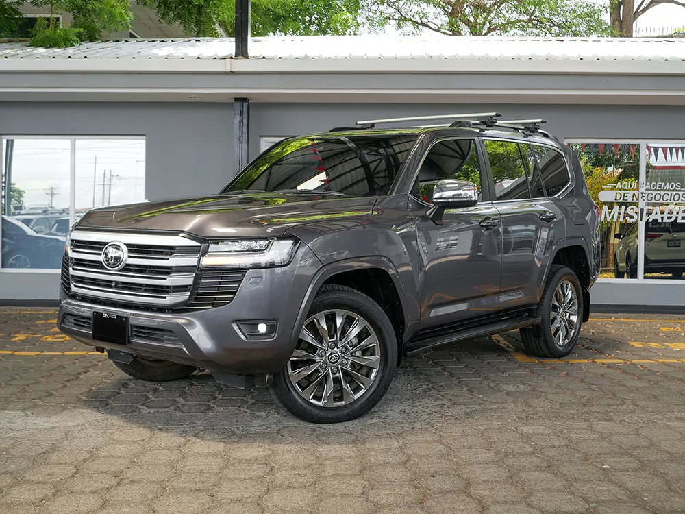 2023 Toyota Land Cruiser Station Wagon