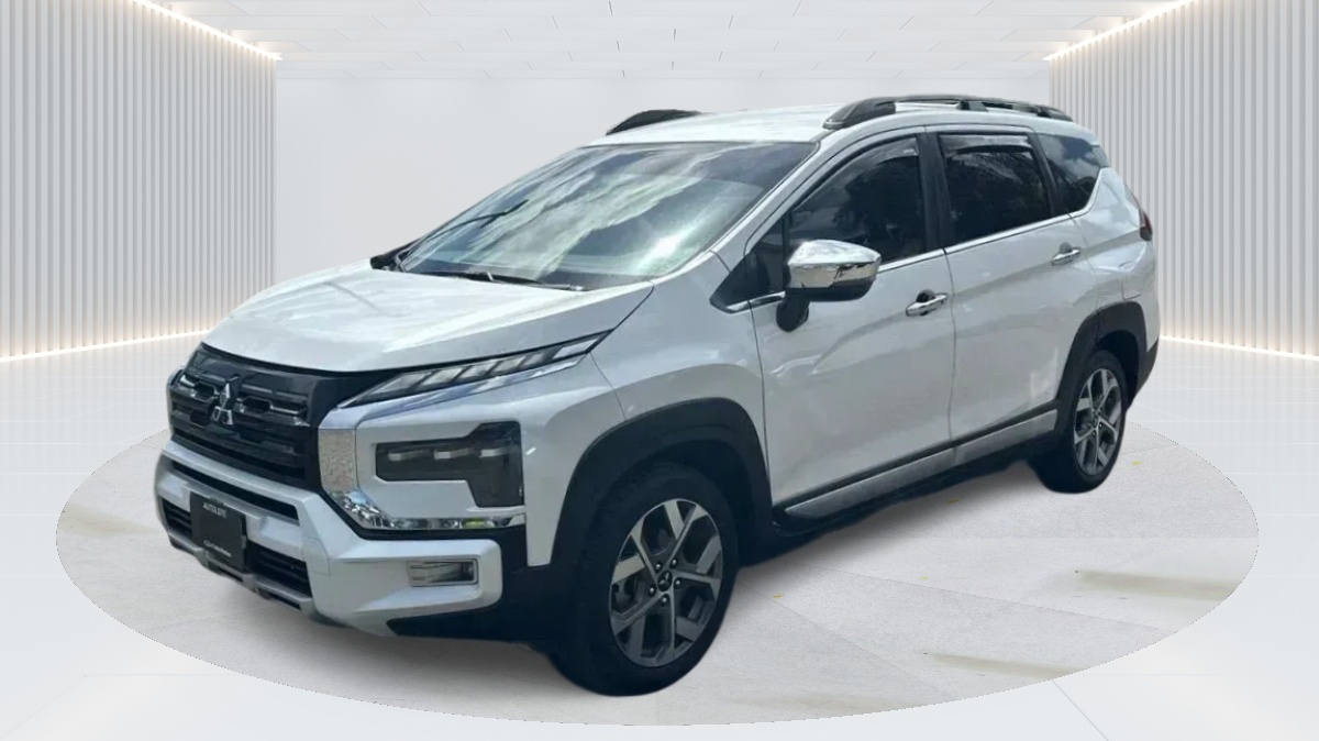 2025 Mitsubishi Xpander Cross