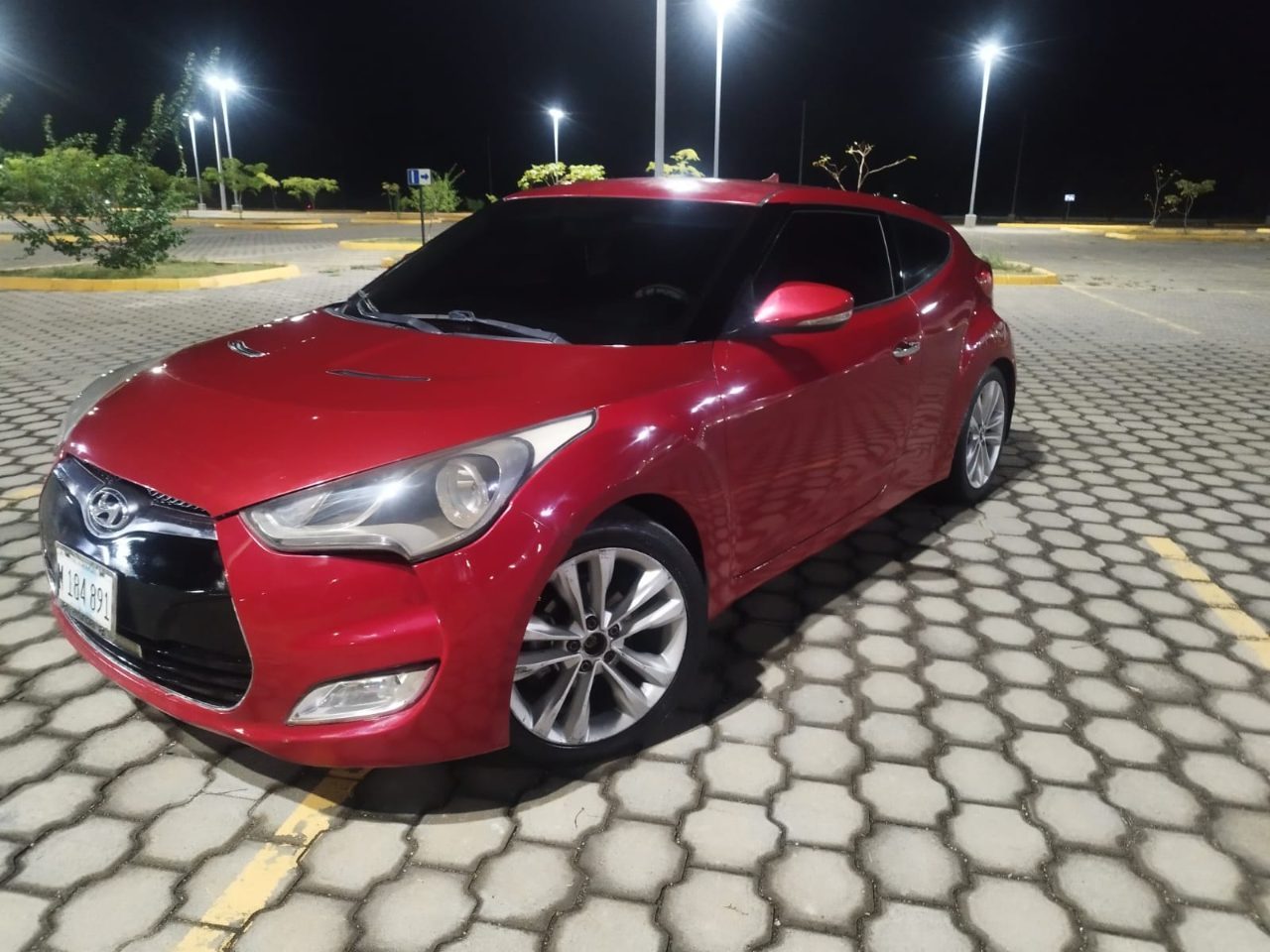 2014 Hyundai Veloster Base